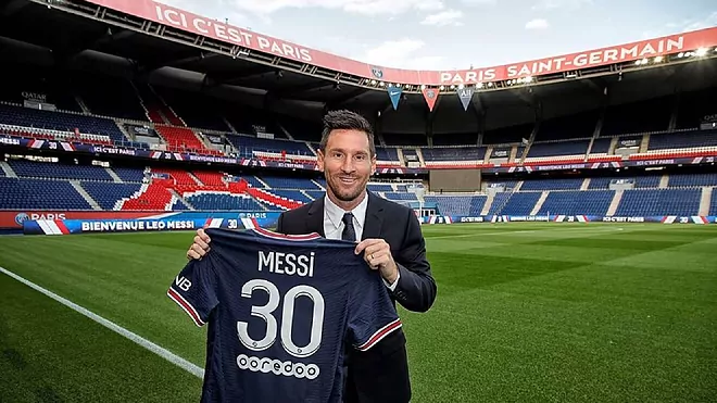 www.nigerianeyenewspaper.com-PSG-Denies-French-Papers-claims-about-Messi-Salary